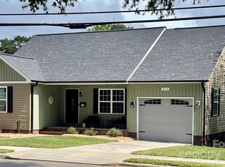 612 N 2nd St, Albemarle, NC 28001