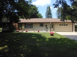 3195 E Shawnee Rd, Berrien Springs, MI 49103