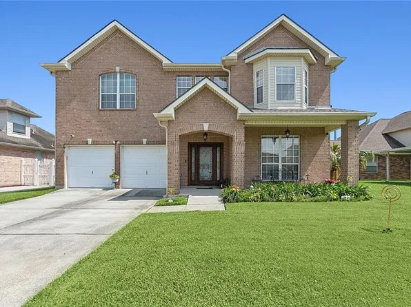 1101 N Wyndham St, Gretna, LA 70056