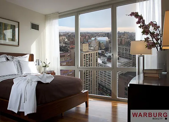 Rented by Warburg | media 11