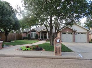 1307 Raleigh St, Slaton, TX 79364