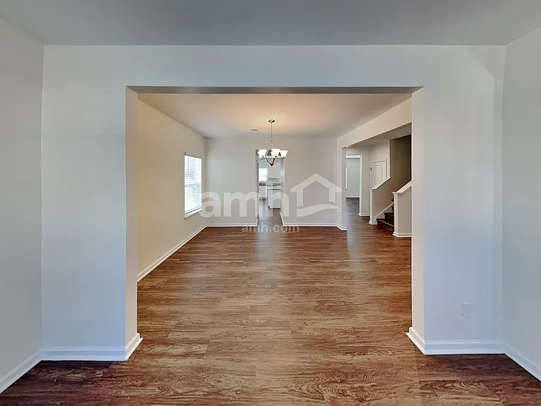 5034 Twin River Dr — Photo 8