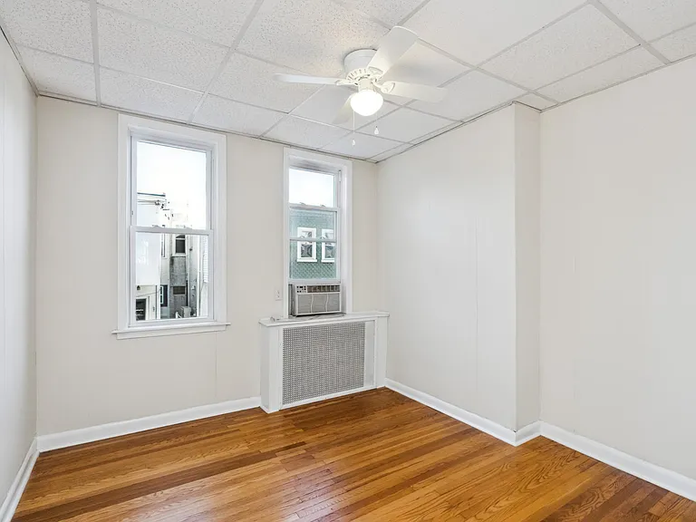 1920 E Passyunk Ave #2 — Photo 6