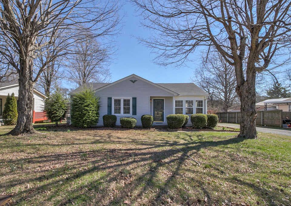 1st image of 1037 Edgewood Dr