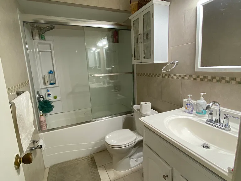 5286 Hoperita St — Photo 8