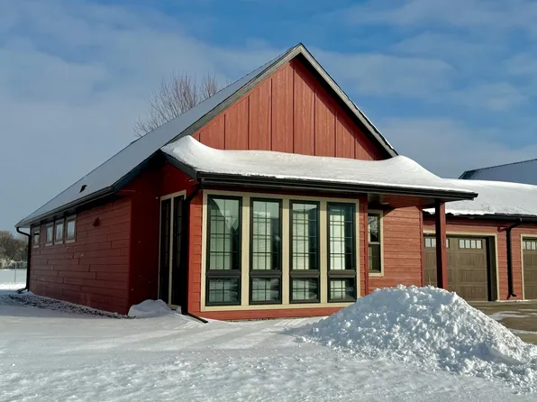 115 Colman Ct, Saint Joseph, MN 56374