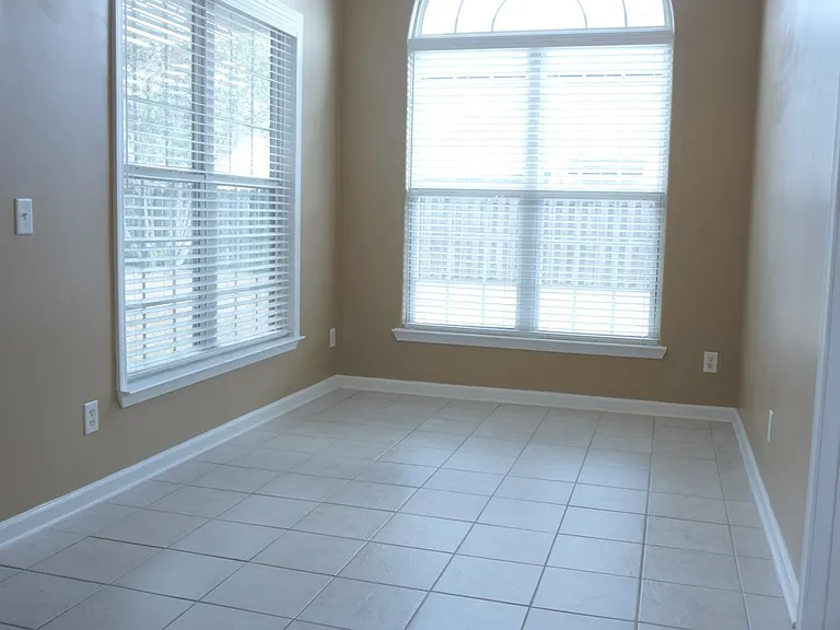 123 Somersby Blvd — Photo 10