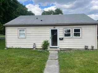 2701 Raymond St, Fort Wayne, IN 46803