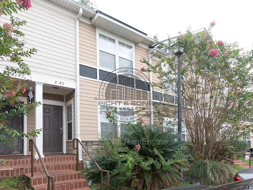 2195 Del Carmel Way