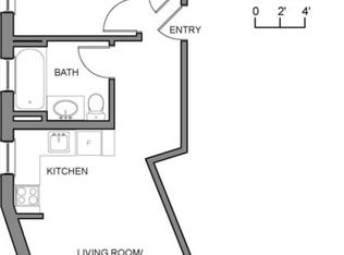 151 Park Dr APT 31, Boston, MA 02215