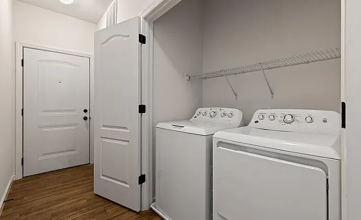 3414 Lincoln Hwy E #213 — Photo 3