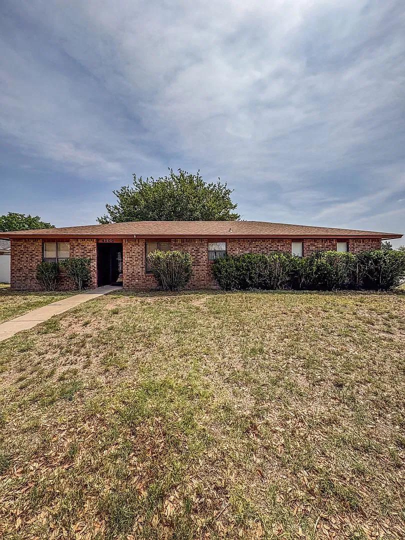 4000 North Mescalero | Hobbs — Photo 1