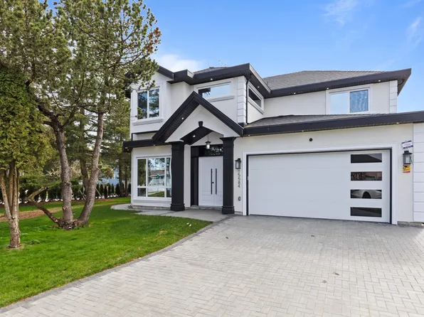 15584 89b Ave, Surrey, BC V3R 0R2