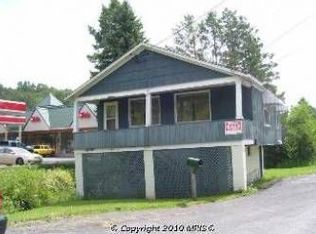 837 E Oak St, Oakland, MD