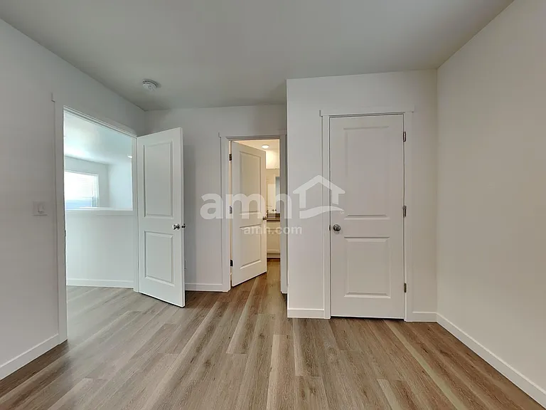 9836 Kai Jurcevic Ave — Photo 18