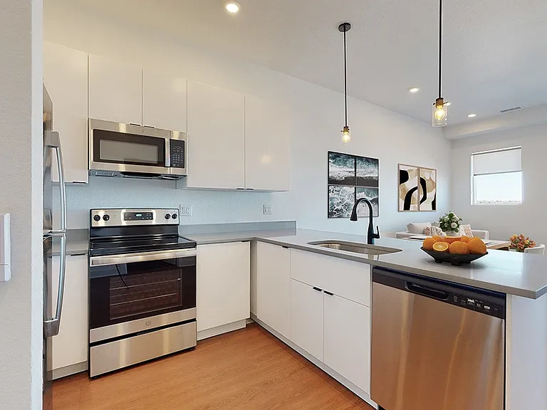 Mile Apartments — Photo 1