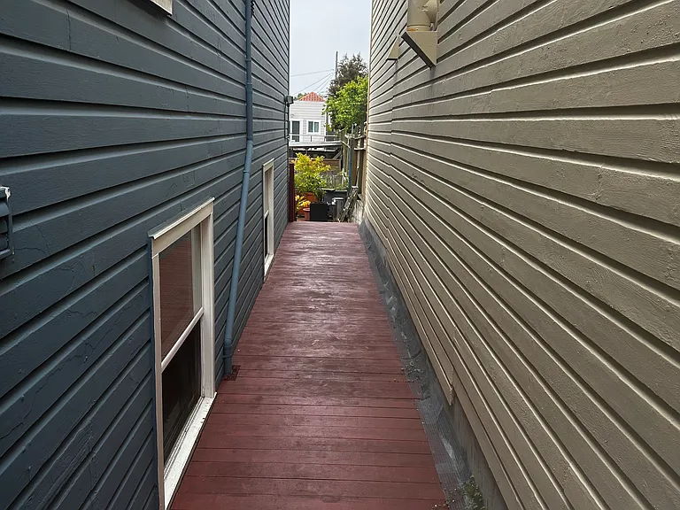 280 Faxon Ave — Photo 4