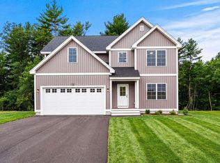13 Lily Ln, Londonderry, NH 03053