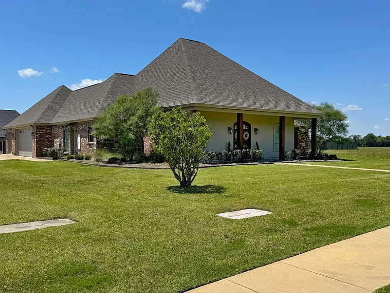 210 Bayou Trace Dr — Photo 5