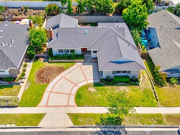 2nd image of 13232 Lorca Rd