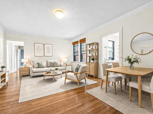 68-30 Burns St #C2, Forest Hills, NY 11375