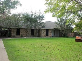 164 Rocky Ridge Rd, Red Oak, TX 75154
