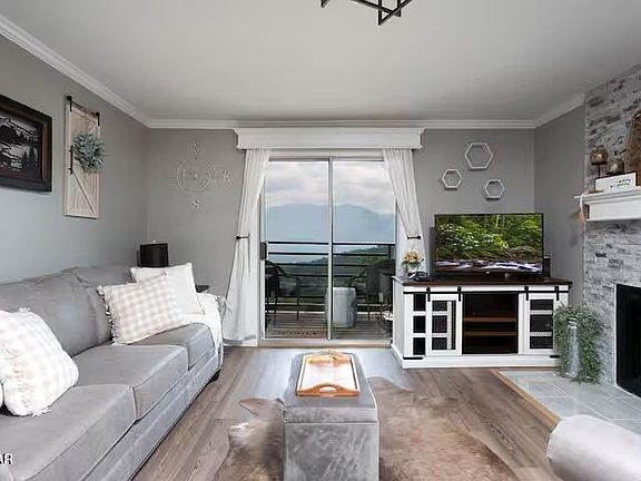 3rd image of 1260 Ski View Dr #8205