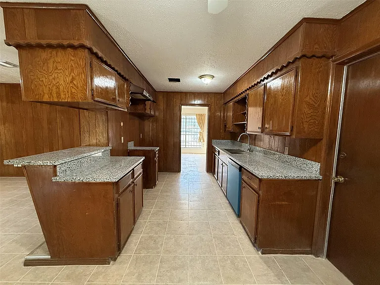7325 Ley Rd — Photo 17