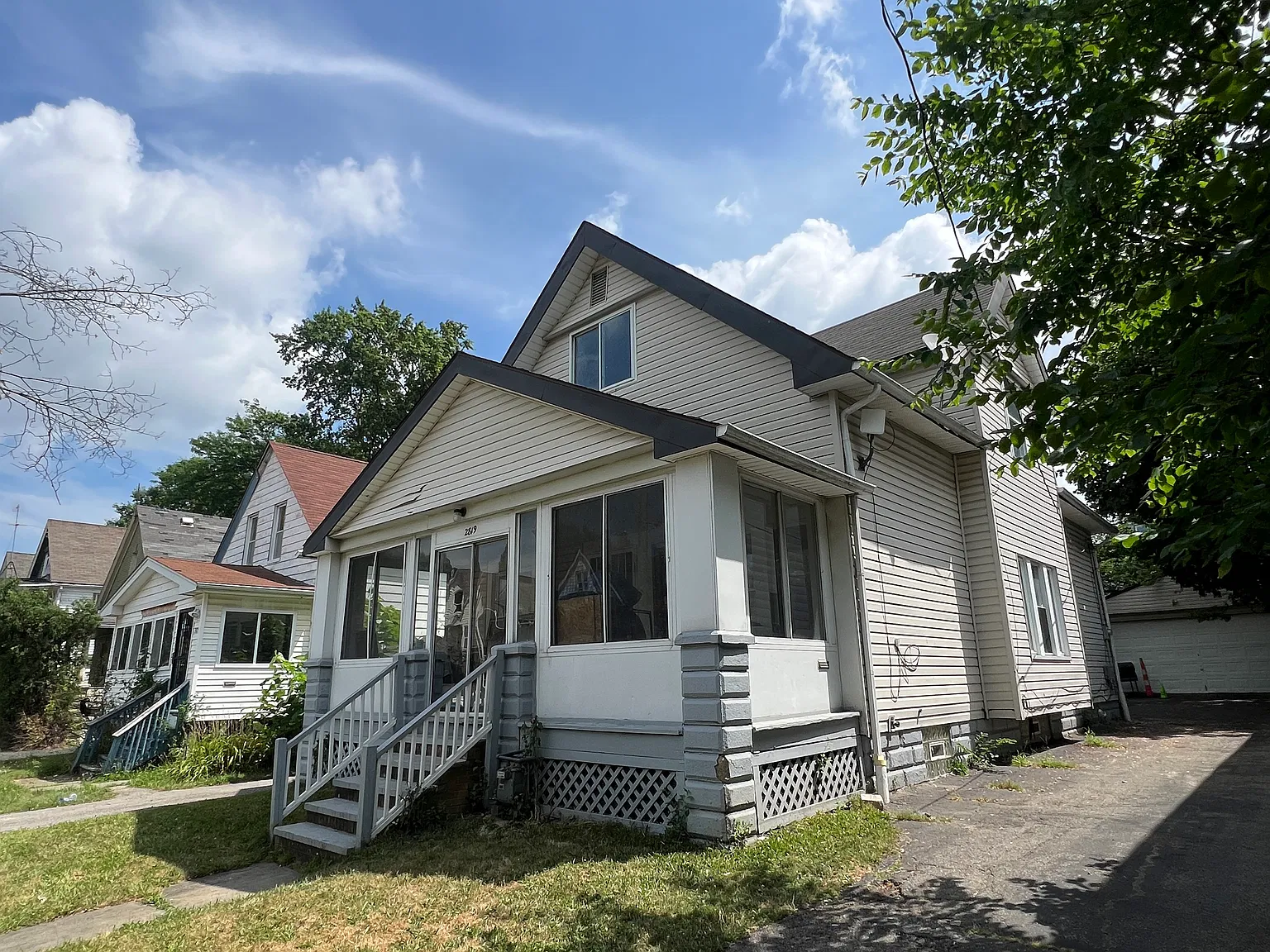E 118th St, Cleveland — Photo 1
