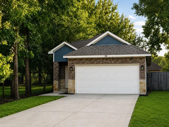 7911 Observatory St, Houston, TX 77088
