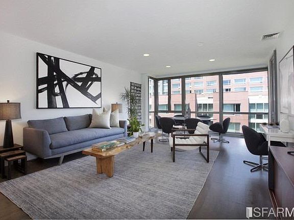 5th image of 255 Berry St APT 506