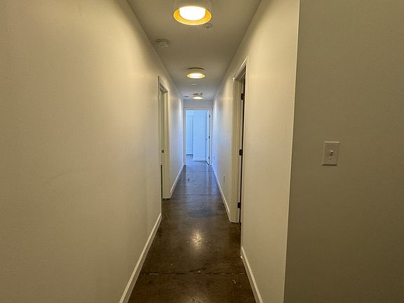 5th image of 305 6th St #209