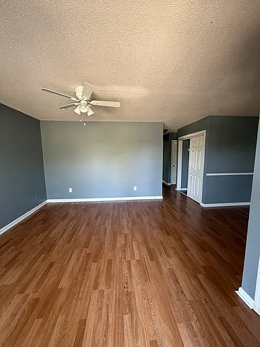 149 Angela Dr #357 Photo 1