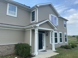 526 Fort Clatsop Ct, Joliet, IL 60431