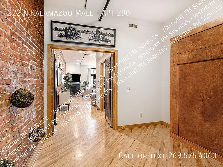 222 N Kalamazoo Mall #290 — Photo 40