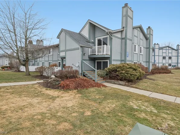 9024 Portage Pointe Dr APT G, Streetsboro, OH 44241
