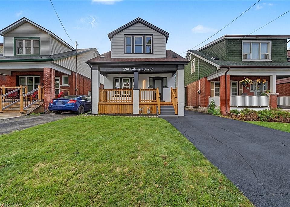 1st image of 234 Balmoral Ave S