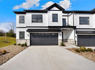 4504 Hope Ct, Westlake, OH 44145