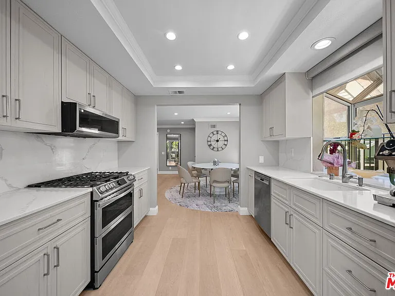 5413 Mark Ct — Photo 13