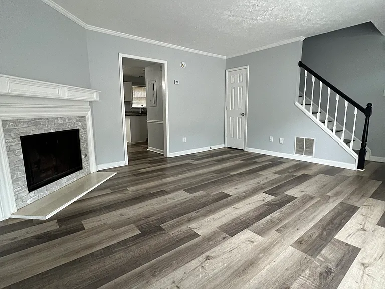 4398 Redgate Rd — Photo 2
