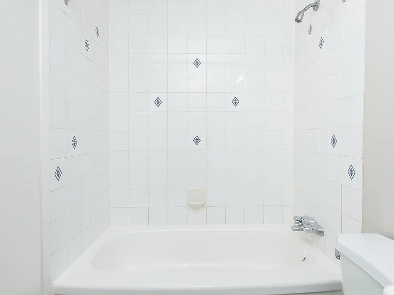 10720 109th St NW — Photo 13