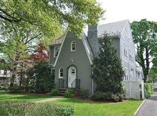 348 Washington St, Glen Ridge, NJ 07028