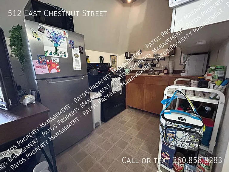 512 E Chestnut St — Photo 4