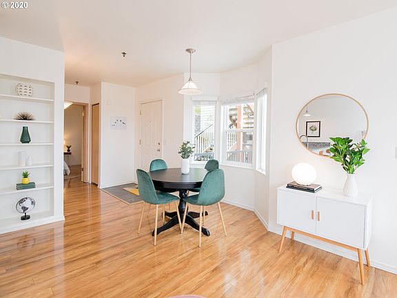 3rd image of 405 NW Uptown Ter APT 1B