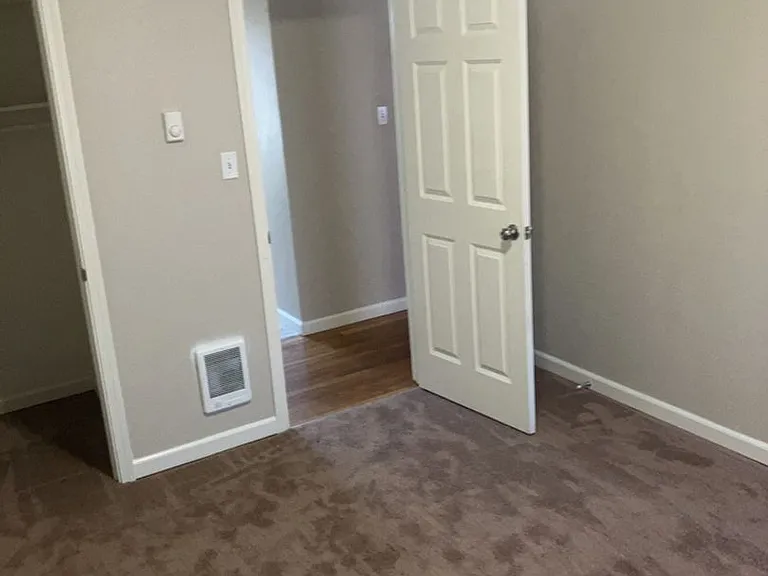 5404 - Proverbs 31 Holdings LLC — Photo 12