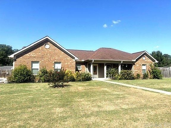 3rd image of 243 Whitetail Ln