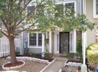 3813 Salemway Ct, Woodbridge, VA 22192