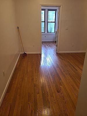 5th image of 30-90 35th St #1
