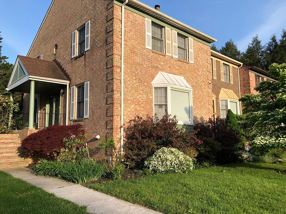 1st image of 72 Cherrywood Ct