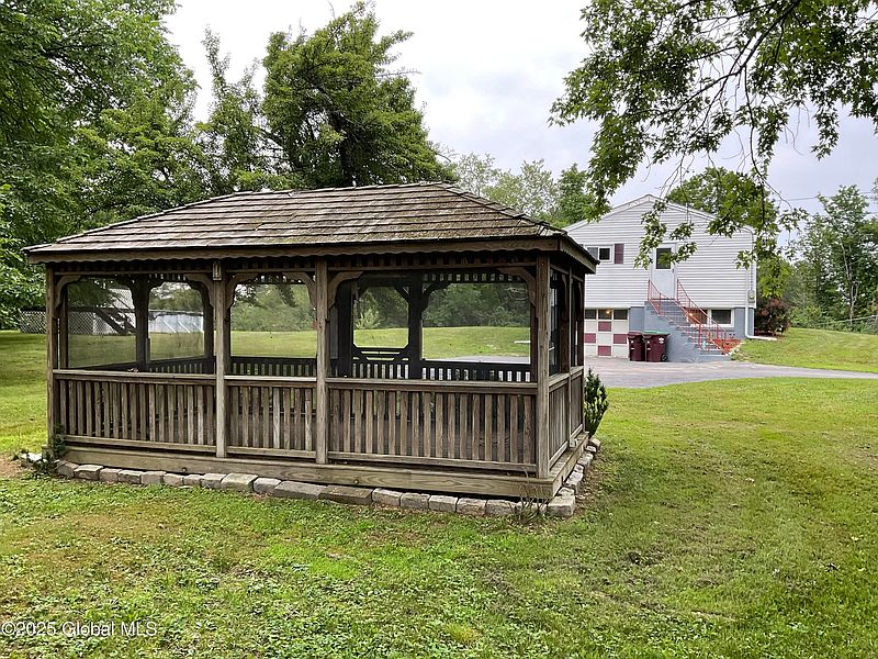 4th image of 169 Phillips Road